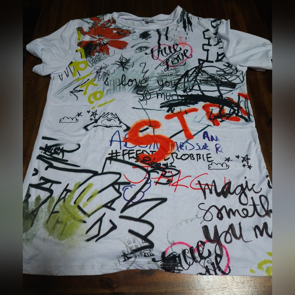 Fashionova graffiti t-shirt dress szLg nwot
